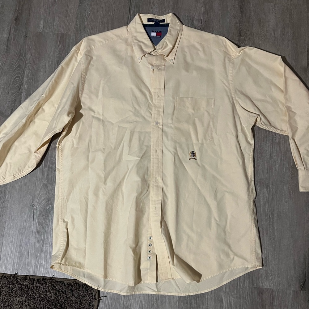 Men’s yellow Tommy Hilfiger button down size 16
